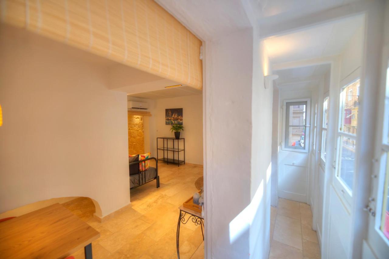 Gunlayer Maisonette Il-Furjana Buitenkant foto
